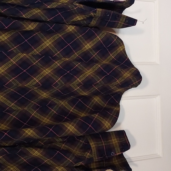 The Shirt By Rochelle Behrens Plaid Flannel Puff Shoulder - Picture 15 of 16
